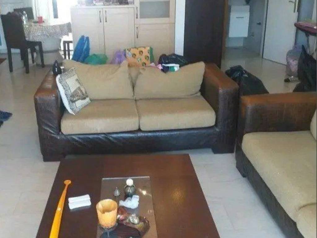 Forumland Real Estate, Καθιστικό