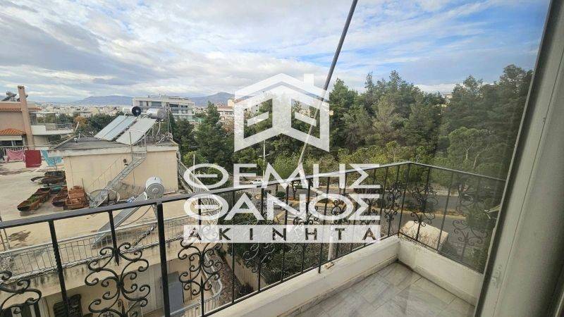 Θέα από μπαλκόνι