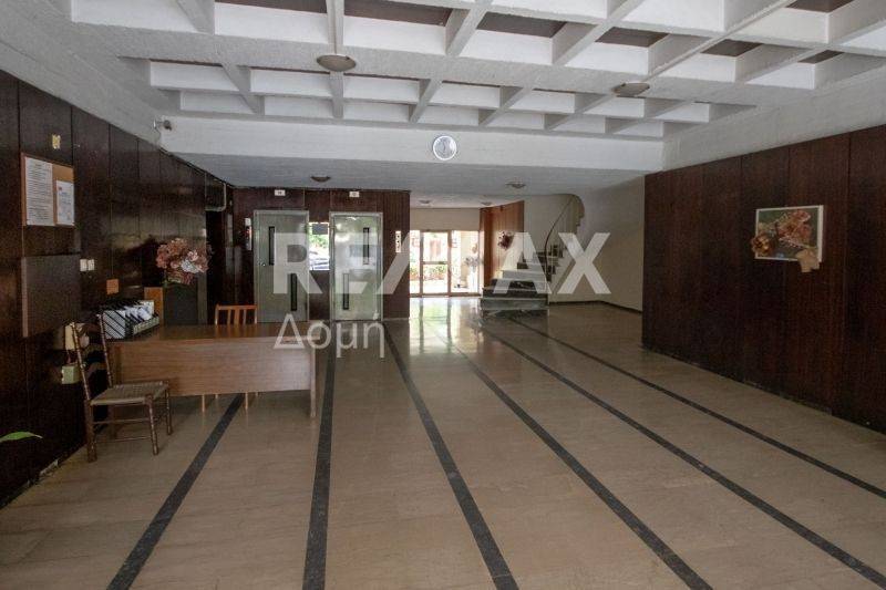 Είσοδος οικοδομής