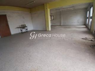 Επαγγελματικό κτίριο στην Αθήνα προς πώληση 