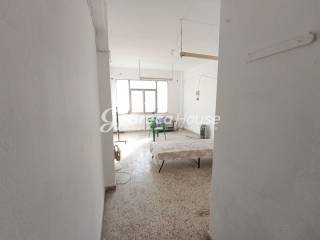 Επαγγελματικό κτίριο στην Αθήνα προς πώληση 