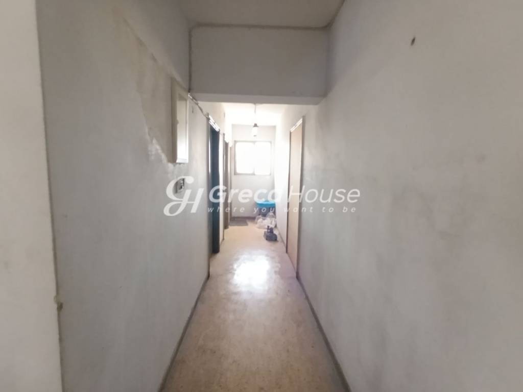 Επαγγελματικό κτίριο στην Αθήνα προς πώληση 