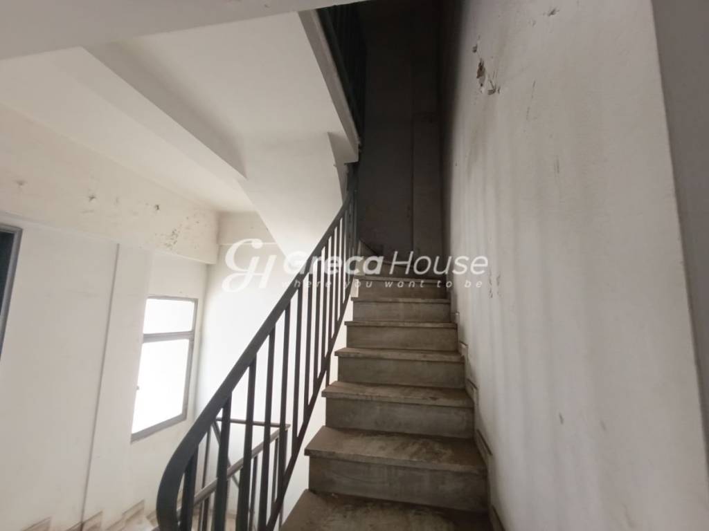 Επαγγελματικό κτίριο στην Αθήνα προς πώληση 