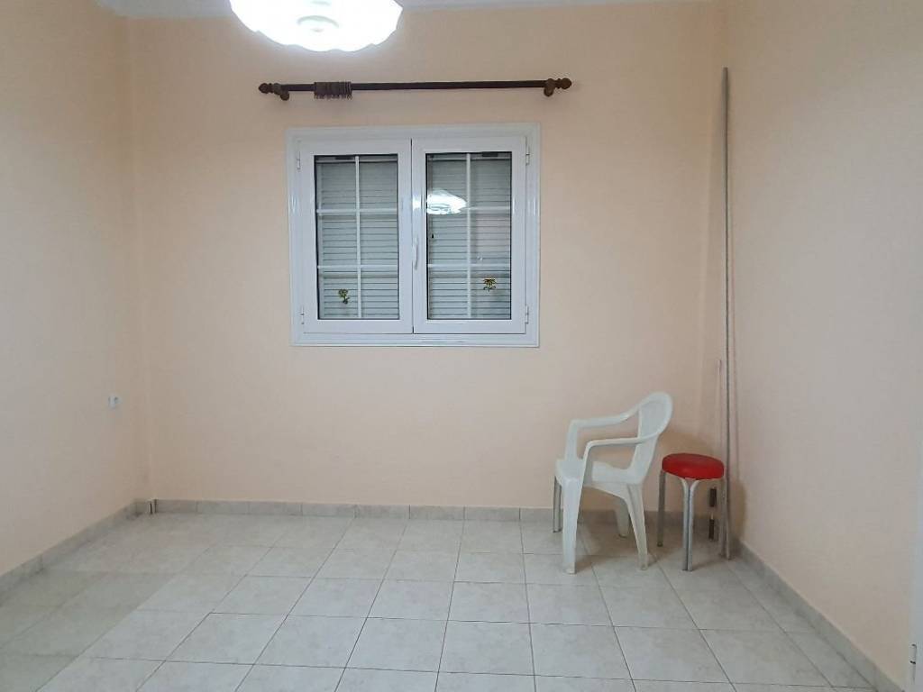 Koyzina boethetikos choros