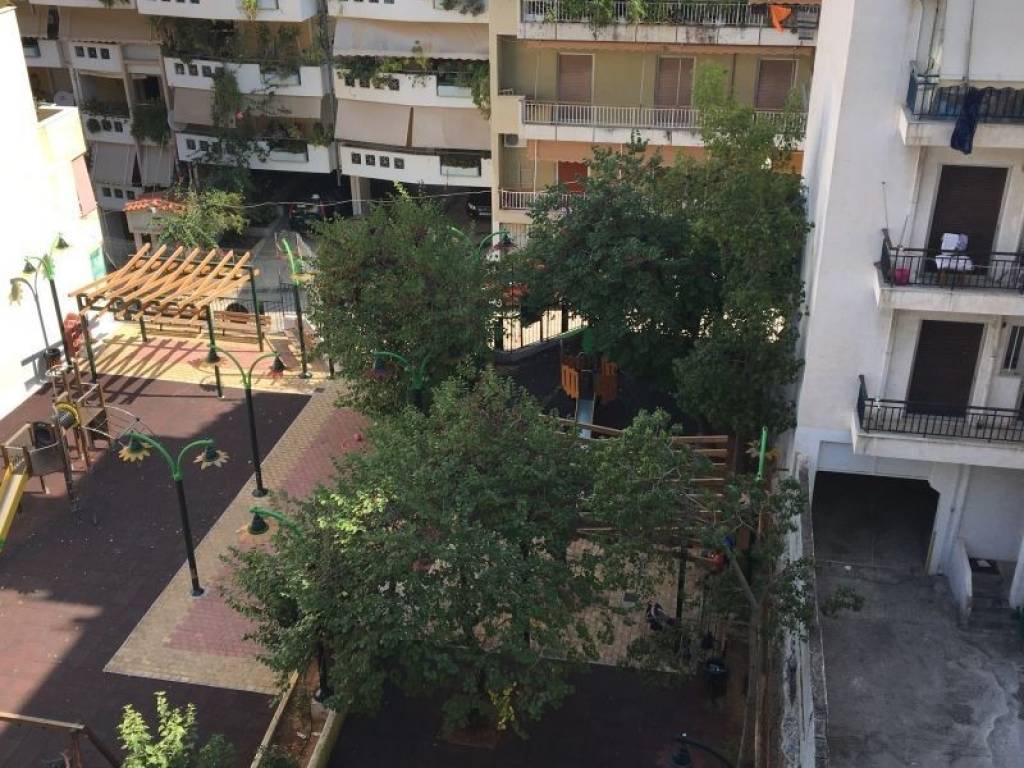 Θέα από μπαλκόνι