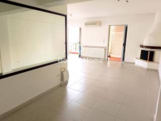 Χολ - Διάδρομος