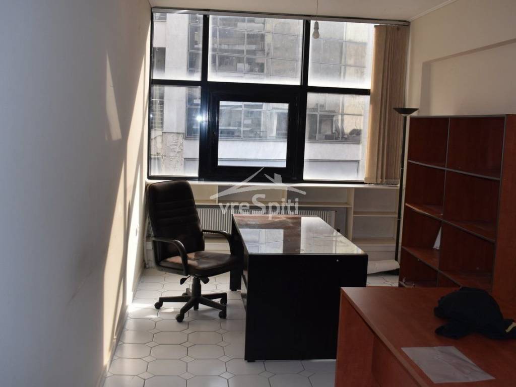 ΕΣΩΤΕΡΙΚΟΣ ΧΩΡΟΣ ΓΡΑΦΕΙΟΥ