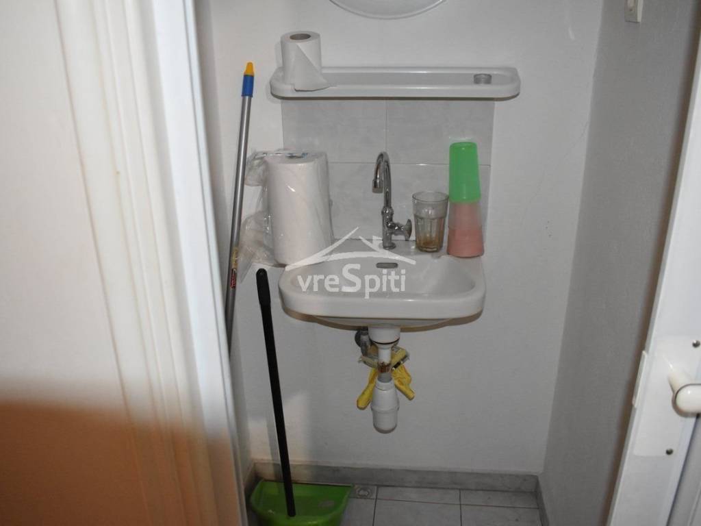 ΕΣΩΤΕΡΙΚΟΣ ΧΩΡΟΣ ΓΡΑΦΕΙΟΥ