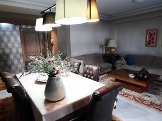 Saloni kai trapezaria