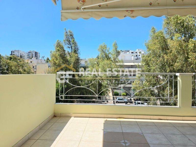 Θέα από μπαλκόνι