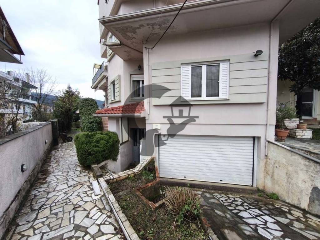 Εξωτερικοι χώροι