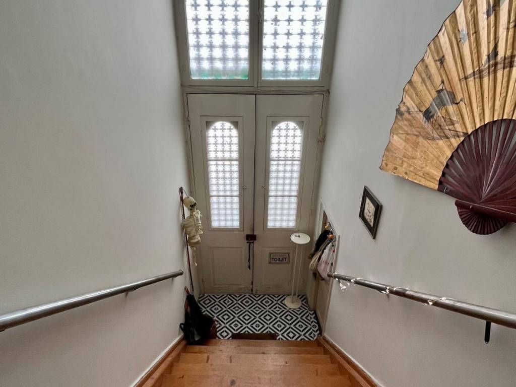 exarcheia_residential_building_for_sale