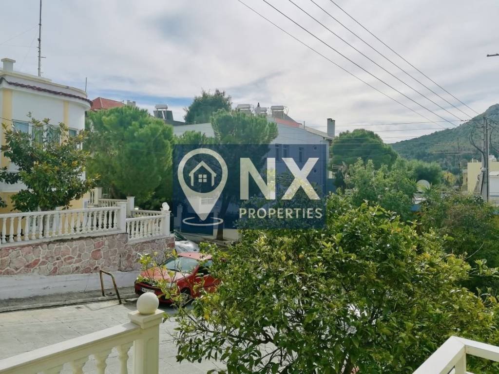 Θέα από μπαλκόνι