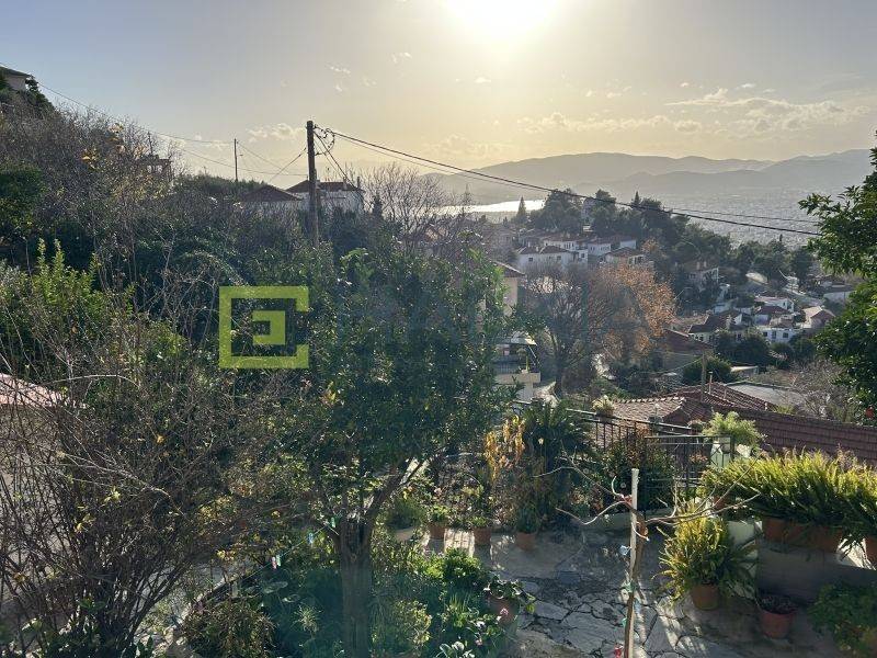 Θέα από μπαλκόνι