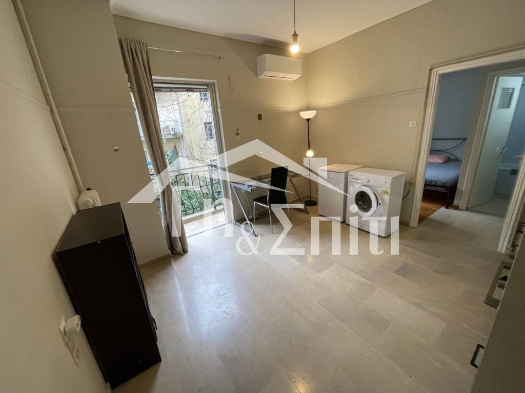 Σαλοκουζίνα