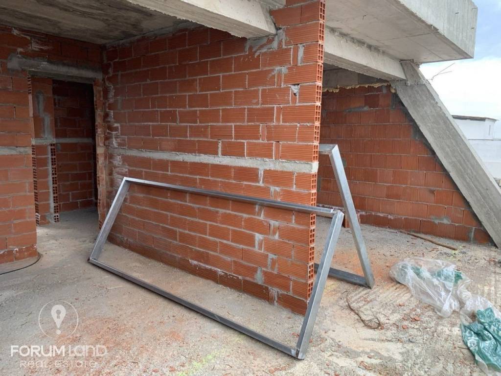 Forumland Real Estate, Εσωτερική όψη