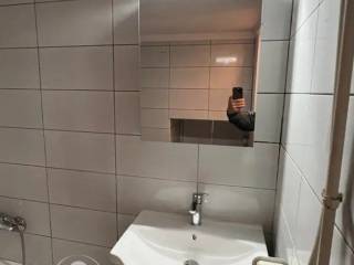 Forumland Real Estate, Μπάνιο