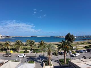 Parathalassia katoikia pros polese sten Palia Pole Rethymnoy