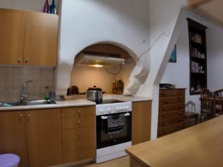 Koyzina me paradosiaka stoicheia.