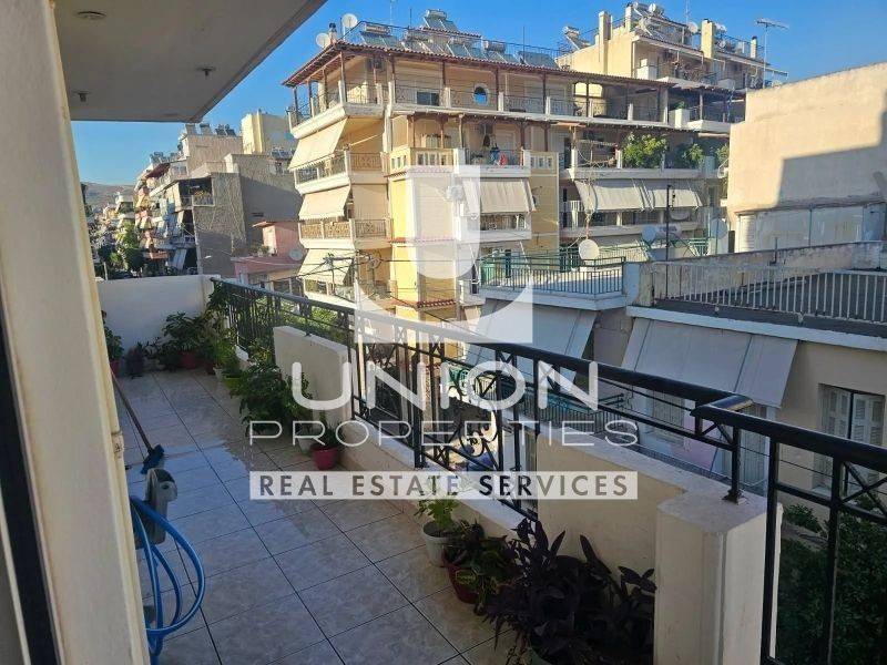 Θέα από μπαλκόνι