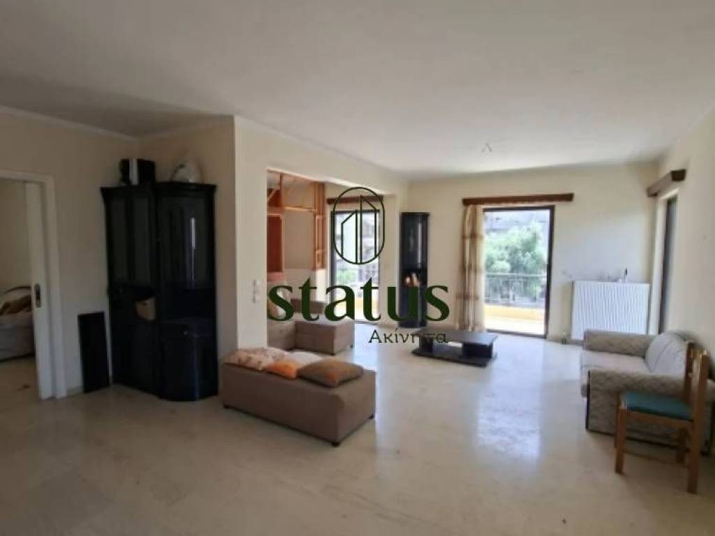 Σαλονοτραπεζαρία