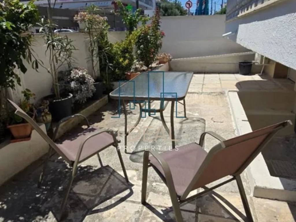 Θέα από μπαλκόνι