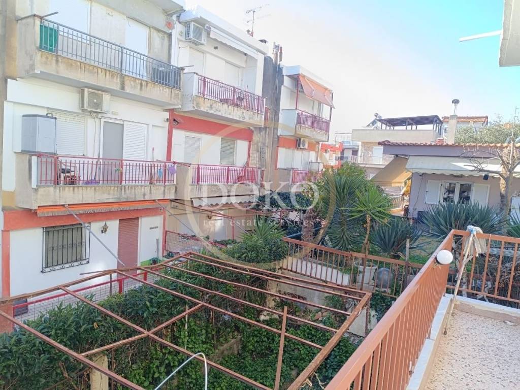 Θέα από μπαλκόνι