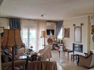 Forumland Real Estate, Σαλόνι με τζάκι