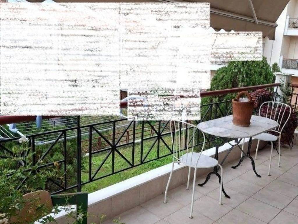 Forumland Real Estate, Βεράντες