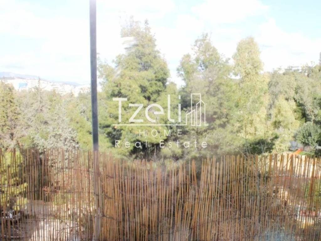 Θέα απο μπαλκόνι