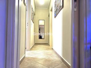 Χολ - Διάδρομος