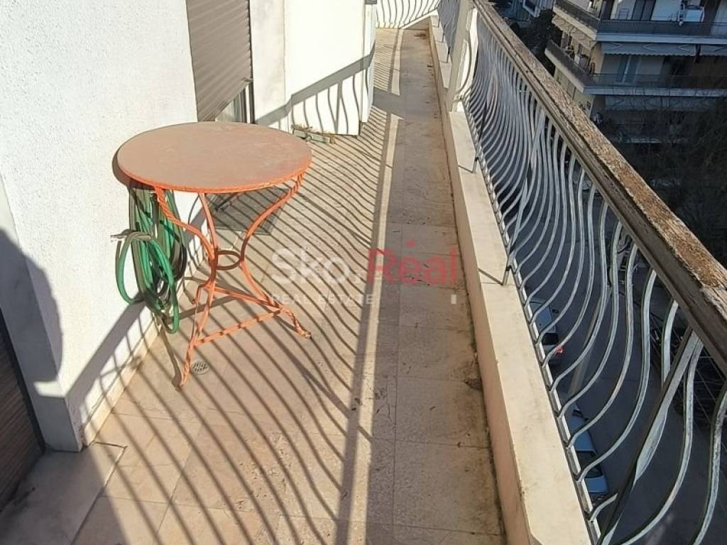 Θέα από μπαλκόνι