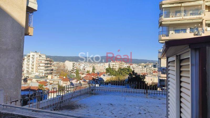 Θέα από μπαλκόνι