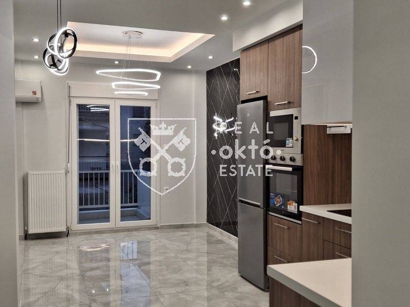 Σαλοκουζίνα