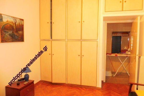 ΚΡΕΒΑΤΟΚΑΜΑΡΑ