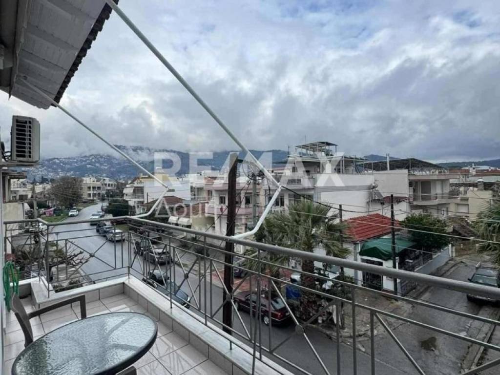 Θέα από μπαλκόνι