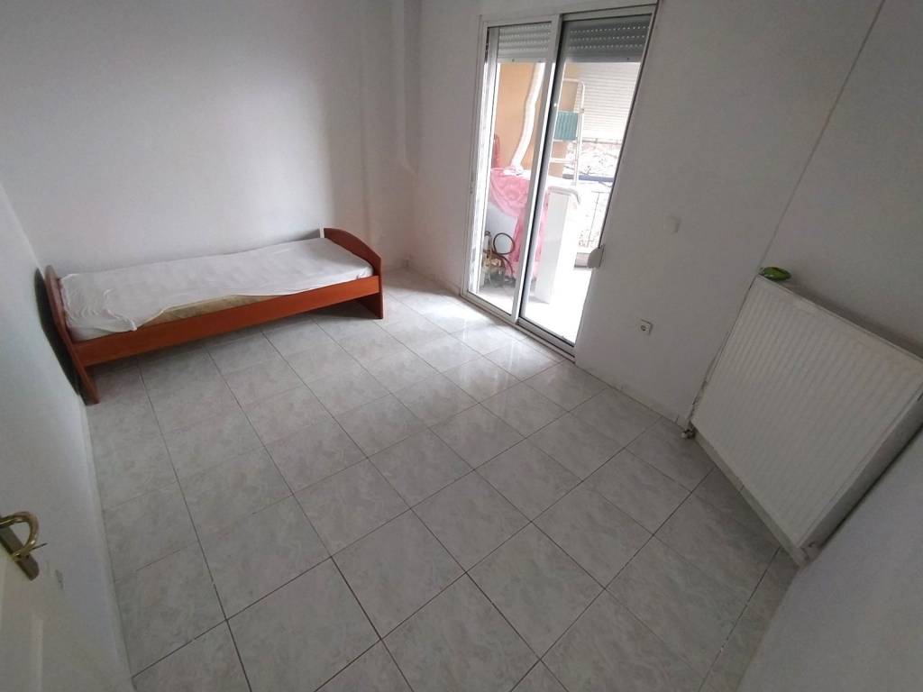 ANYPLACE MESITIKES YPERESIES