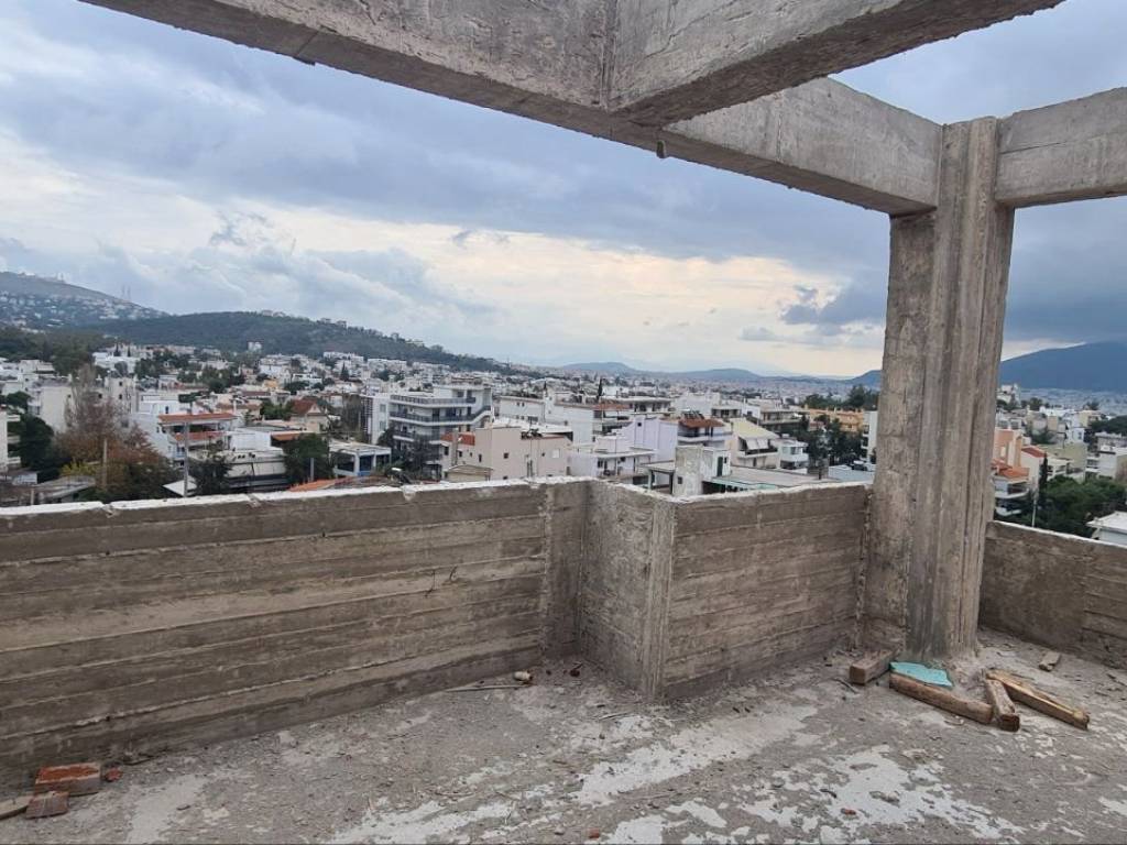 MEROS THEAS APO BERANTA 5oy (SOPHITAS)