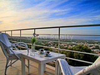 Θέα από μπαλκόνι