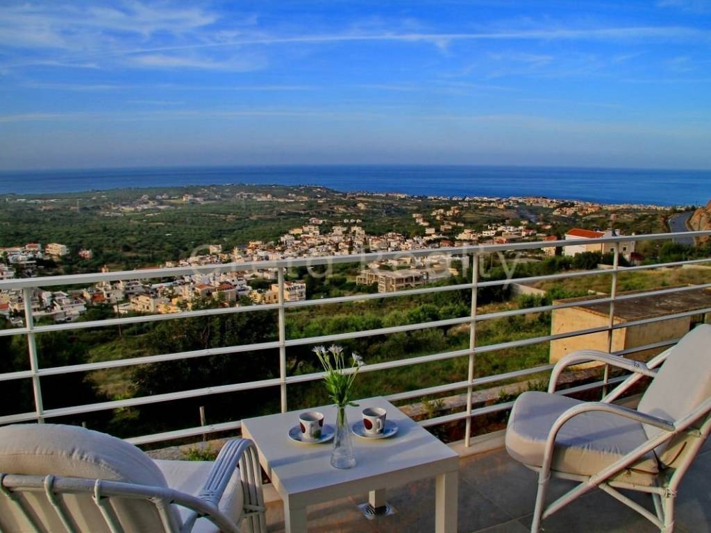 Θέα από μπαλκόνι