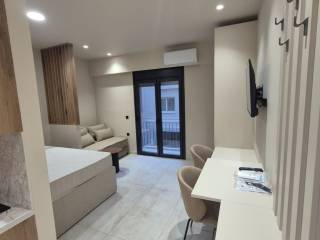 ΕΝΙΑΙΟΣ ΧΩΡΟΣ ΣΑΛΟΝΙ- ΥΠΝΟΔΩΜΑΤΙΟ