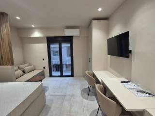 ΕΝΙΑΙΟΣ ΧΩΡΟΣ ΣΑΛΟΝΙ- ΥΠΝΟΔΩΜΑΤΙΟ