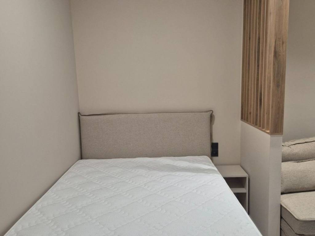 ΕΝΙΑΙΟΣ ΧΩΡΟΣ ΣΑΛΟΝΙ- ΥΠΝΟΔΩΜΑΤΙΟ