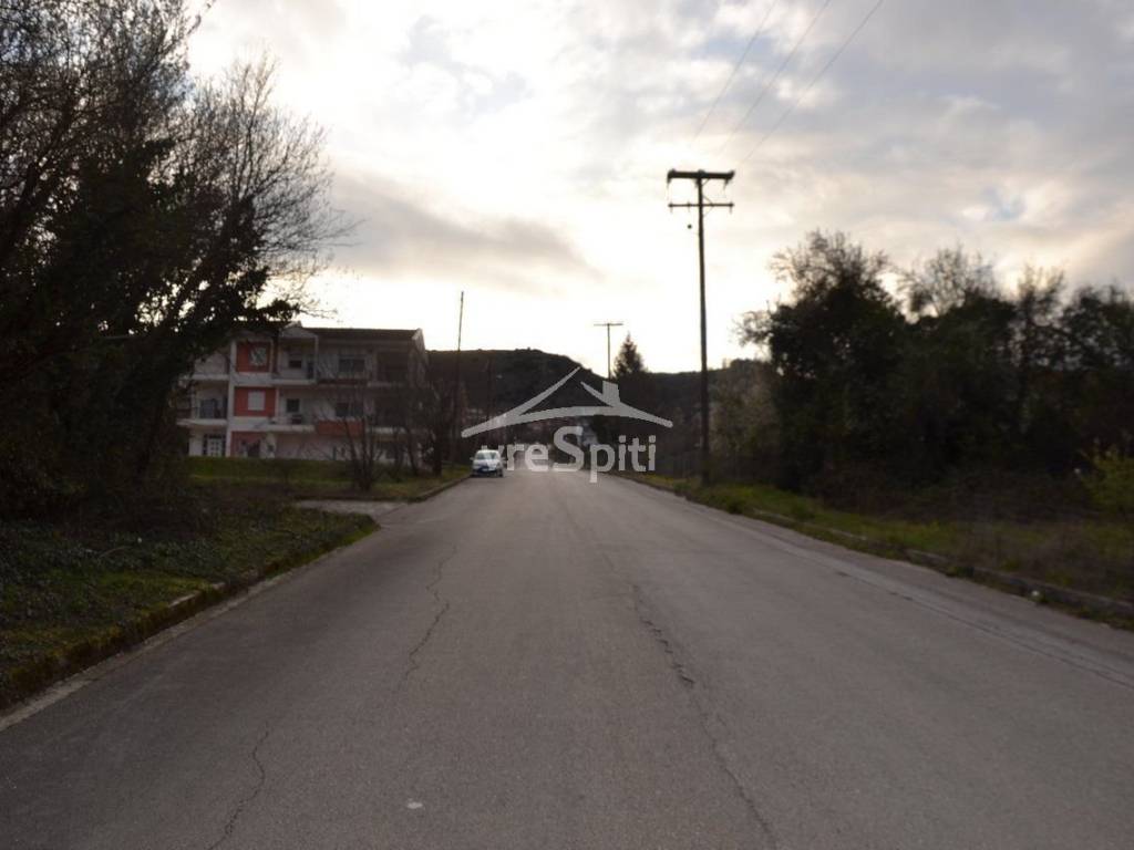 Φωτογραφίες οικοπέδου.