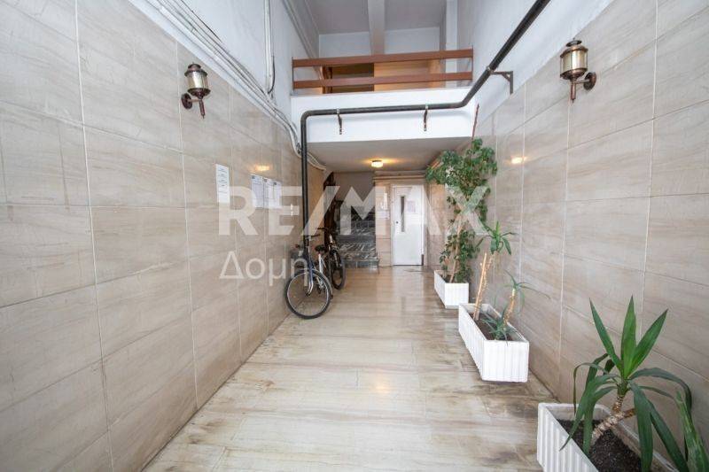 Είσοδος οικοδομής