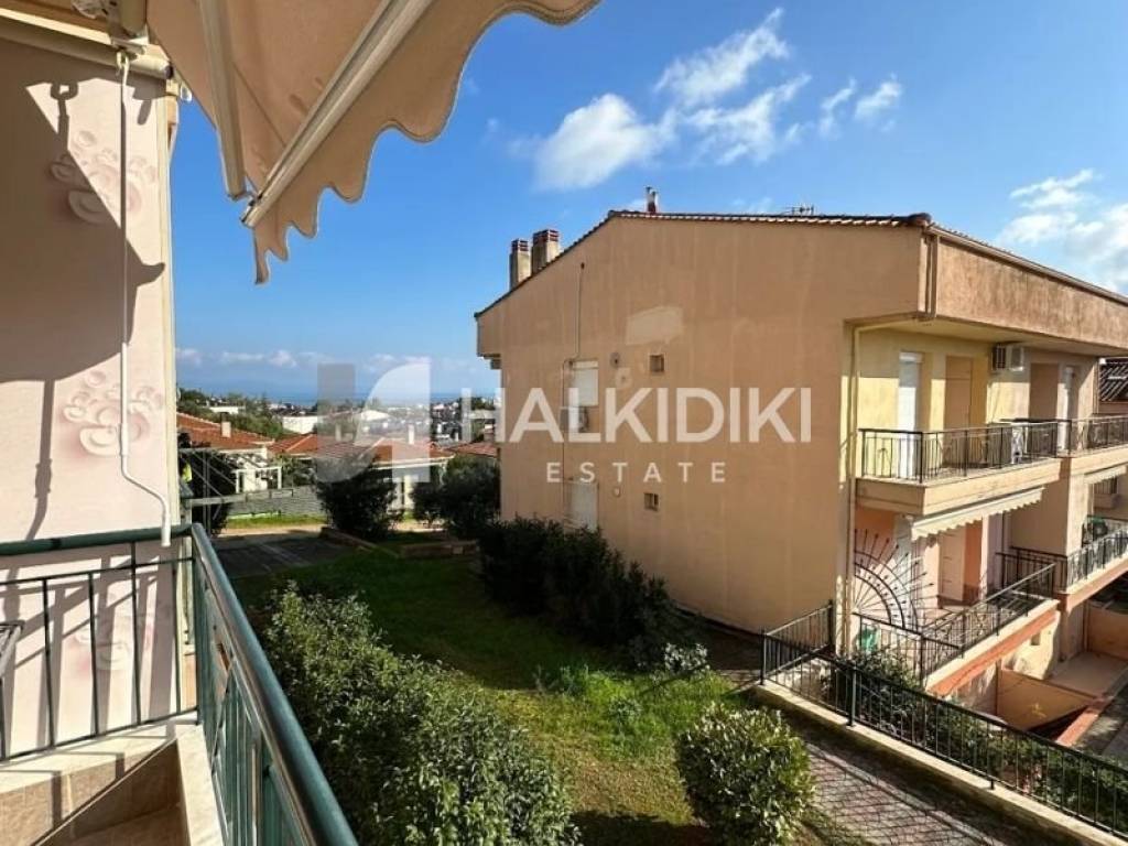 Θέα από μπαλκόνι