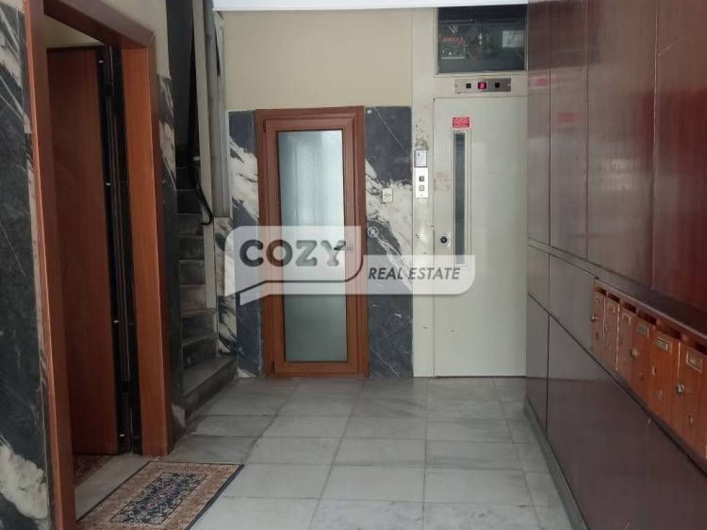 Είσοδος οικοδομής