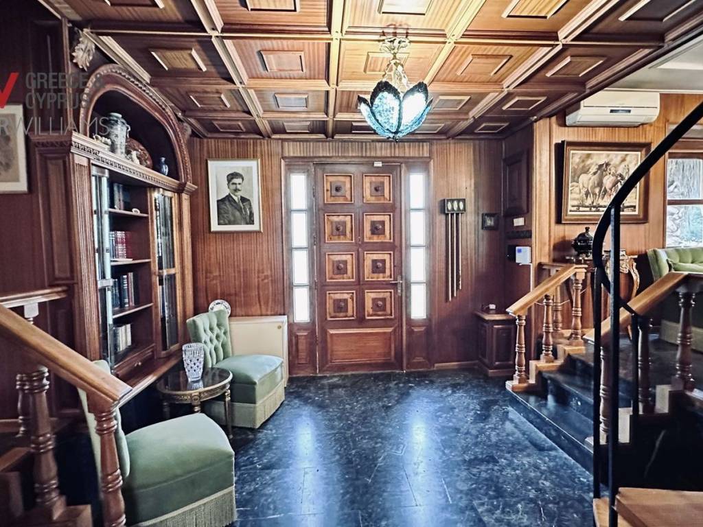 Εσωτερικοι χώροι