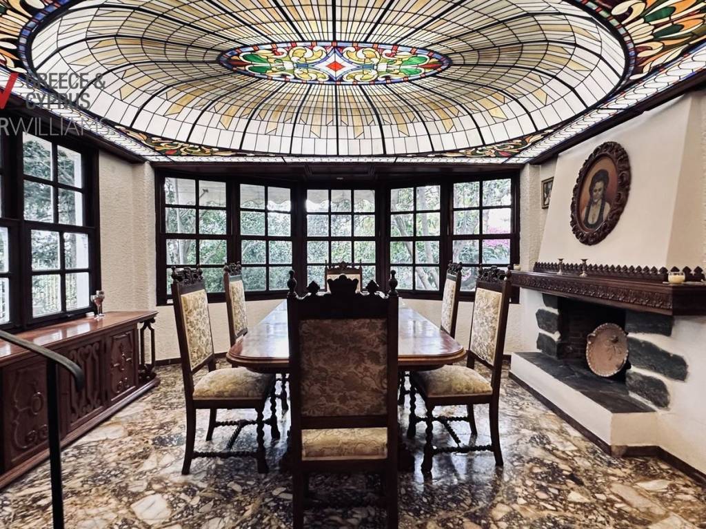 Εσωτερικοι χώροι