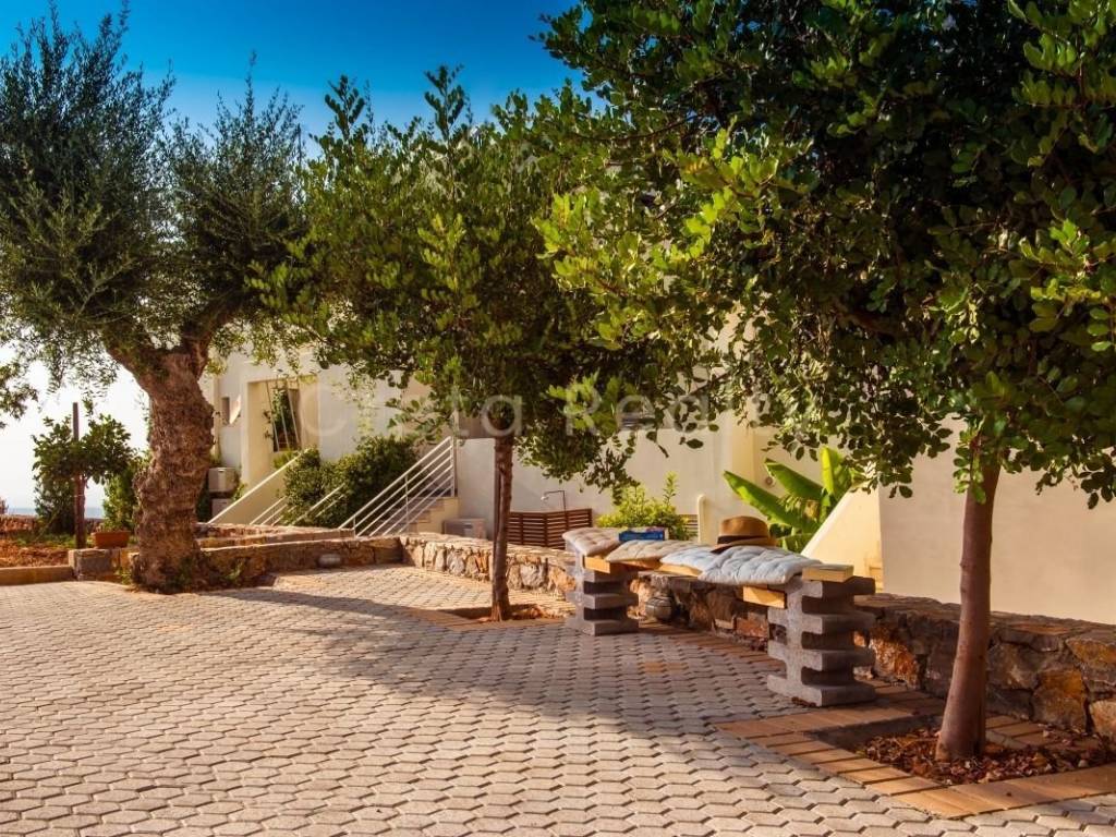 Θέα από μπαλκόνι